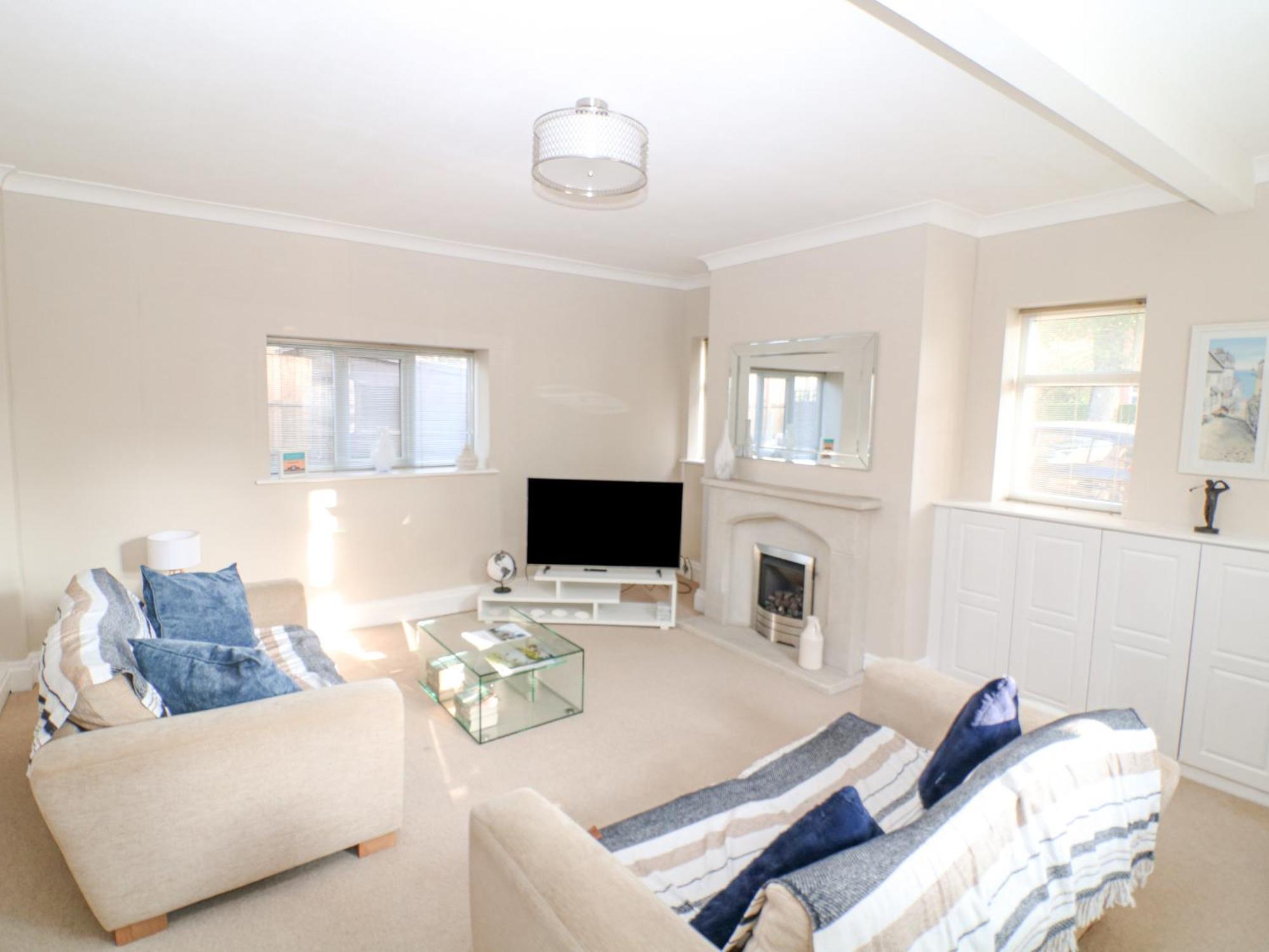 Villa 6D Clifton Drive Lytham St Annes Exterior foto